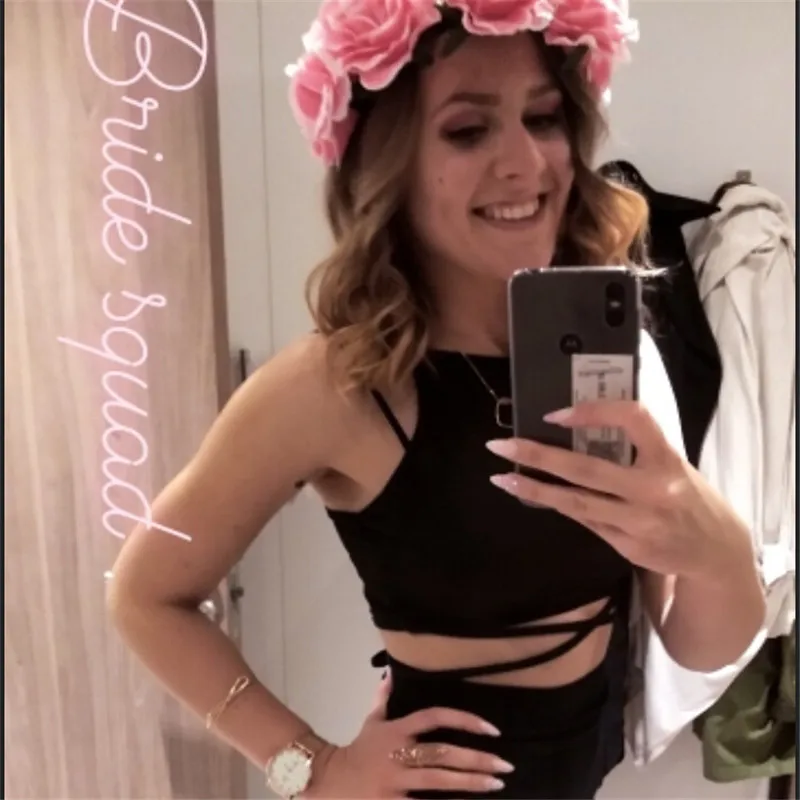 

Summer Sexy Backless Camis Tops Hollow Out Fitness Sleeveless Short Crop Tops Camisoles Streetwear Black Lace Up Crop Tops