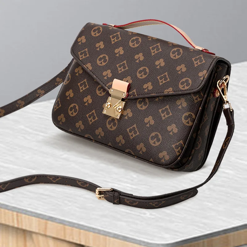 

Real Leather Women Flaps 2021 New Fashion Retro Printing One Shoulder Bags Ladies Designer Purses and Handbags Wallet on Chain