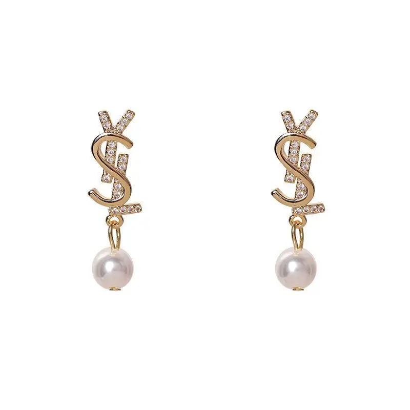 

Fashion New Pearl Crystal Earrings Geometry Letter Earrings Elegant Design Party Earrings For Women Statement Jewelry Gift