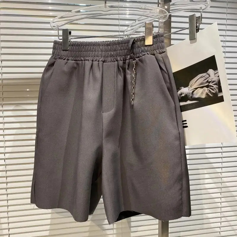 

Women's 2-Piece Set 2021 Summer New Metal Chain Decoration Sleeveless Suit Vest Half Pants Straight Leg Pants Fashion Outfit