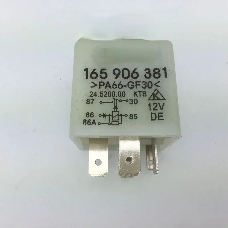 

165 906 381 For Audi VW Passat B5 Lingyu Engine Computer Board ECU 30 Relay 12V