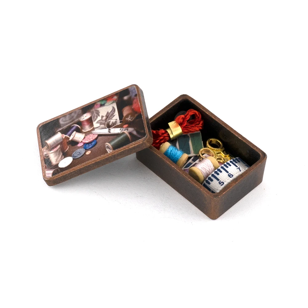 

1/12 Dollhouse Miniature Accessories Mini Sewing Box Simulation Thread Scissors Ruler Model for Doll House Decoration ob11