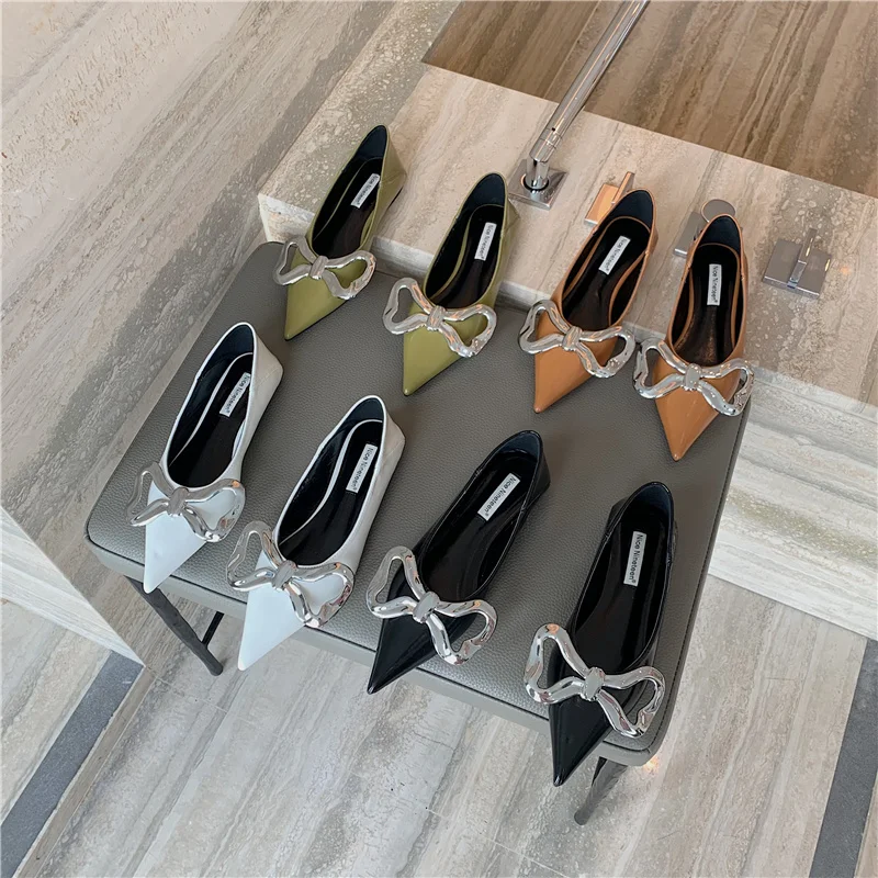 

Pointed Toe Women Flats Ladies Shallow Slip On Metal Chain Black White Green Brown Flats Heeled Autumn Spring Slides Pumps 35-39
