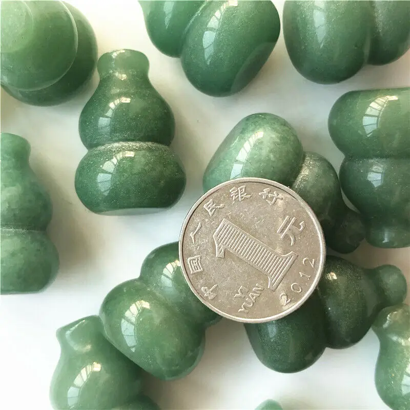 

28mm Natural Green Aventurine Carved Gourd Crystal Stone Cucurbit Decoration Crafts Natural Quartz Crystals 1PC