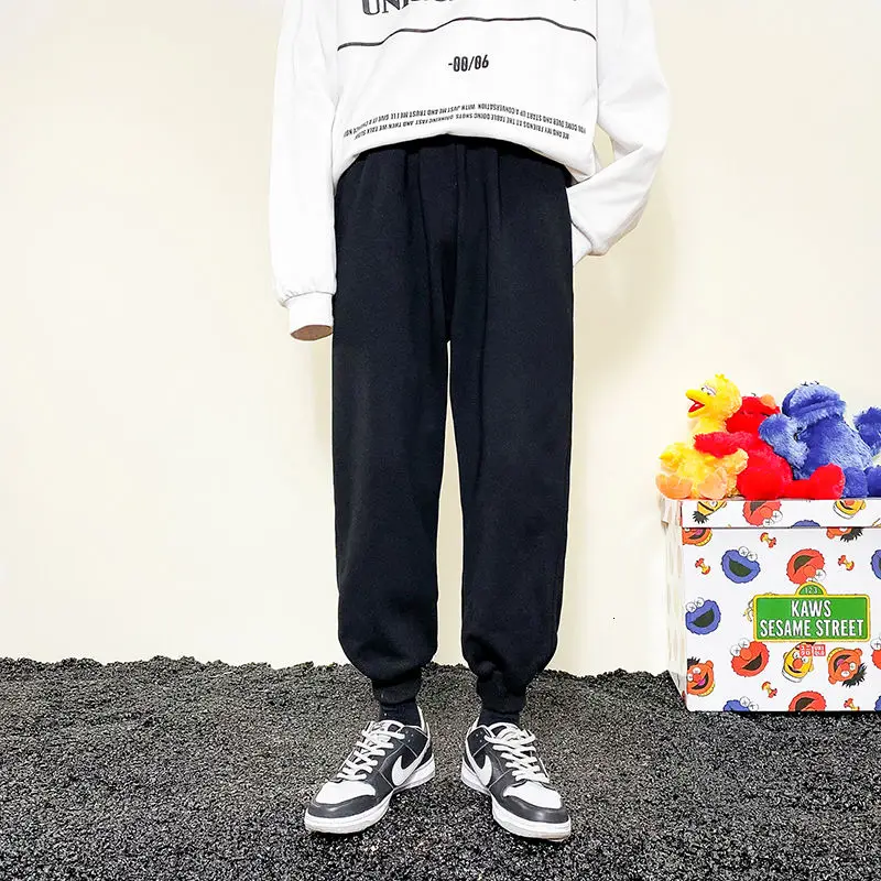 

Men's trousers 2021 spring and autumn new solid color casual pants sports pants large size S-4XL campus youth men's clothing men