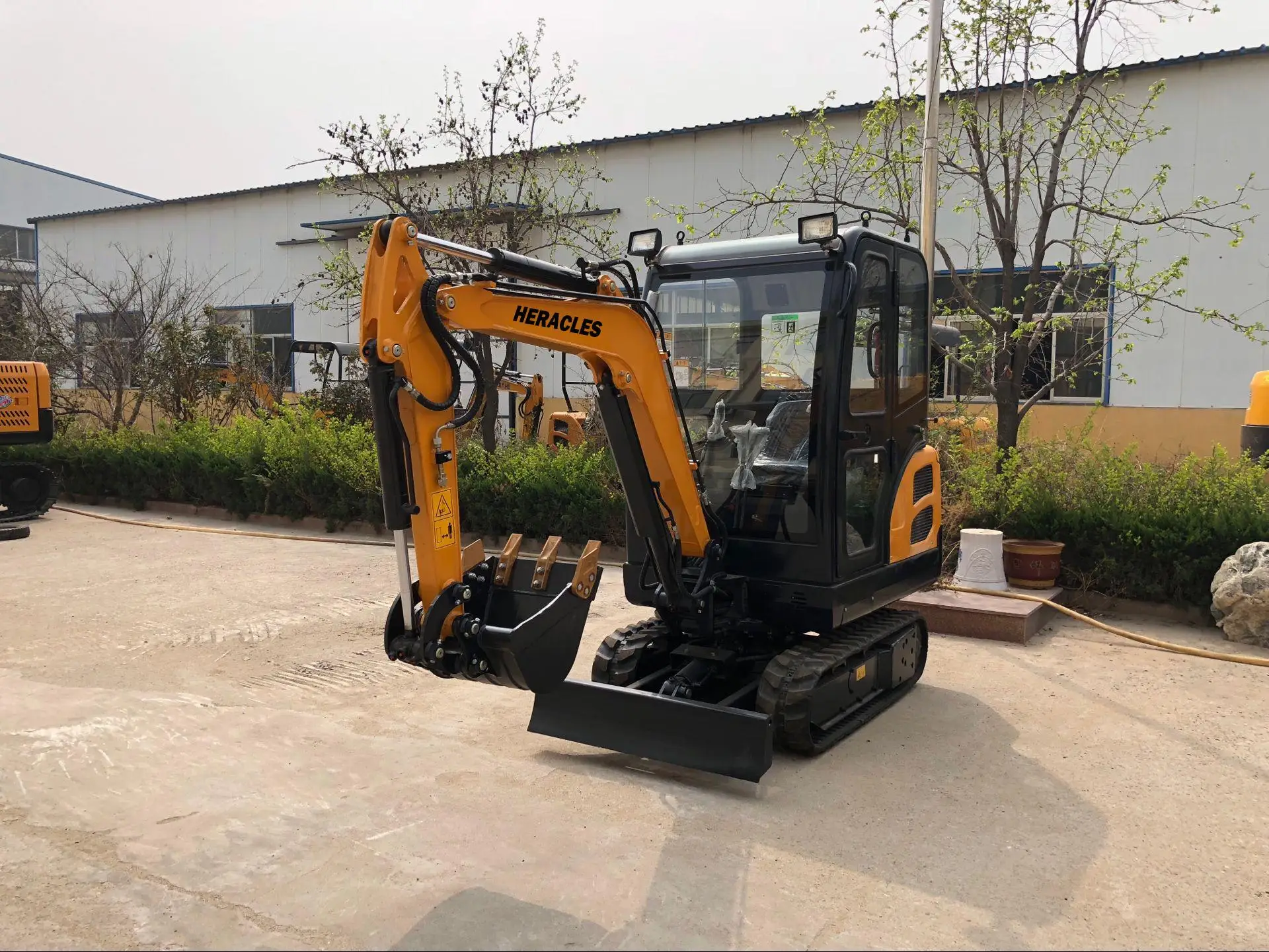 

1.8ton compact excavator mini digger for European countries