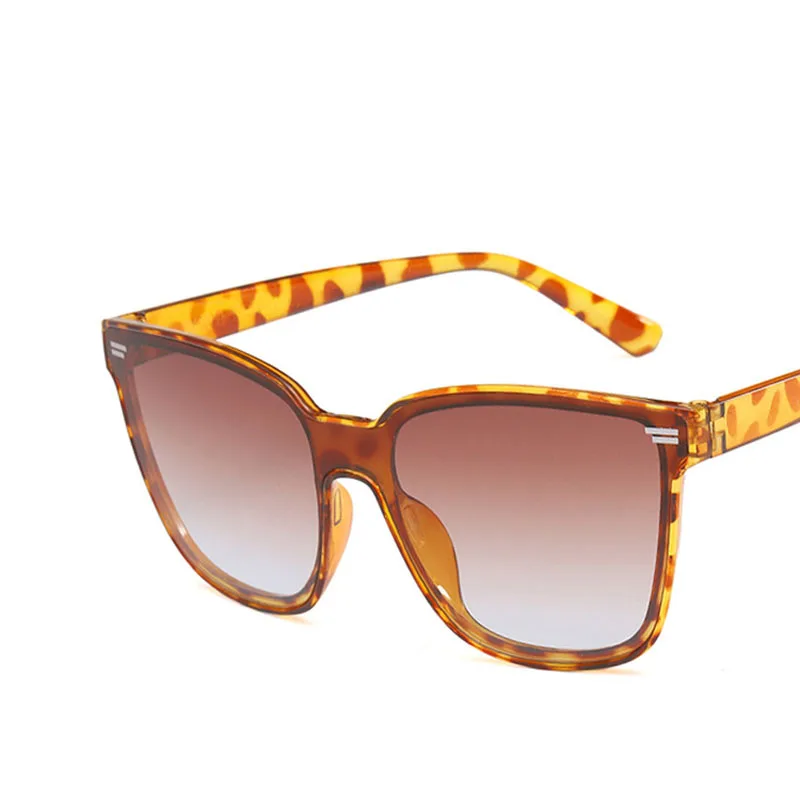 

Oversized Lunettes Sunglasses Fashion Sun Glasses Frame Women Men Coating Shades Vintage Retro Mirror Oculos 2020 Designer Gafas