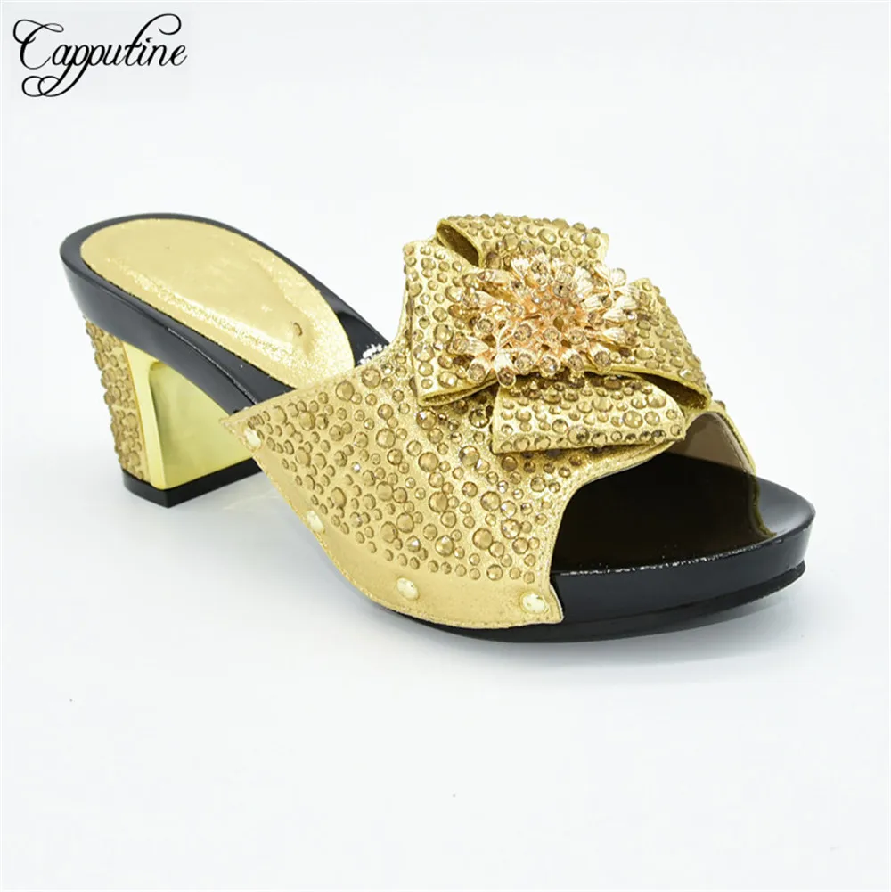 

Туфли-лодочки женские золотистые, высота каблука 88-26, Высота 7,5 см