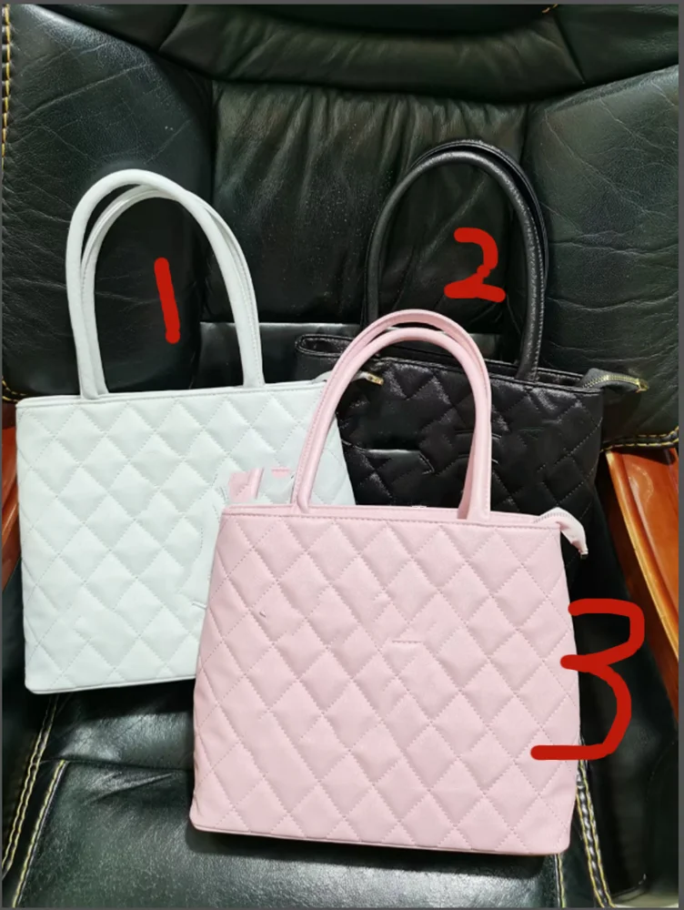 

Double C lady's bag large capacity shopping bag checkered tote bag shoulder bag picture bag large bag women's luxury designer ba