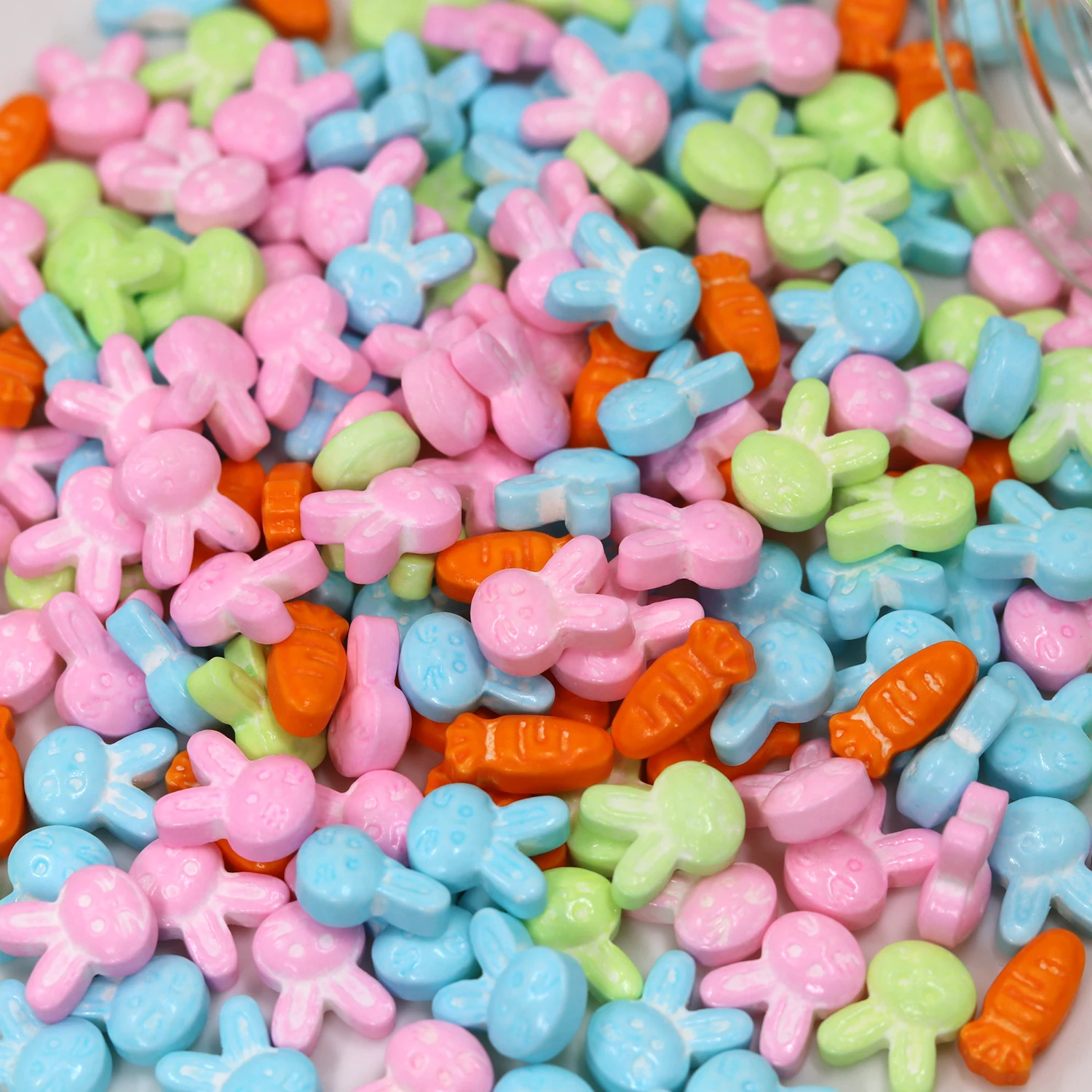

Ciukaun Mixed Colorful Bunny & Carrots Easter-themed Sprinkles Colorful Jimmies Children Edible Cake Topper Decorations Candy