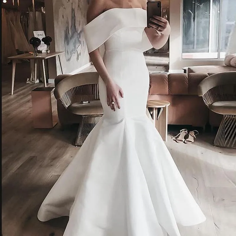 

Off Shoulder 2020 White Mermaid Satin Long Prom Dress Custom Made Women Pageant Gowns Formal Evening Gowns
