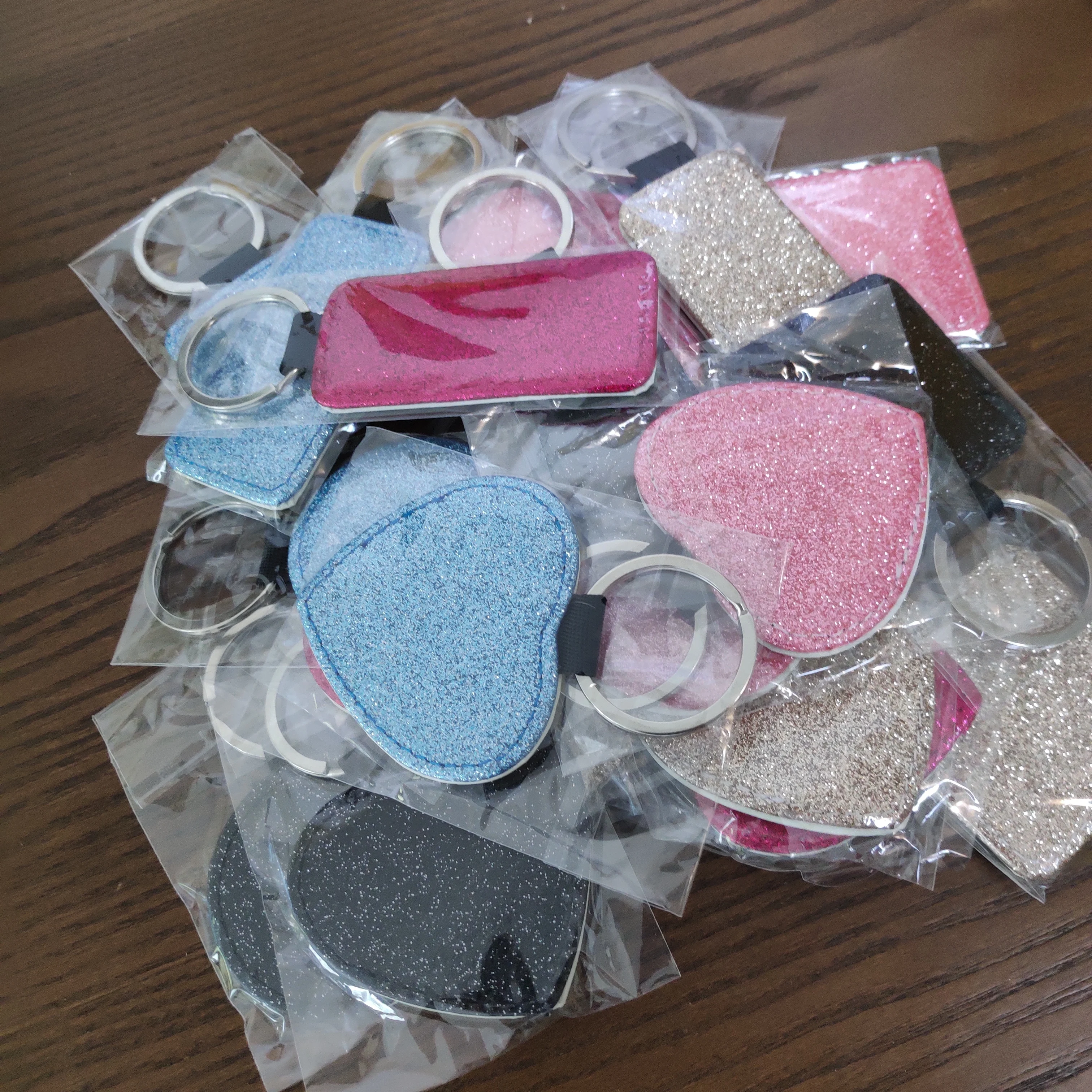 

Free Shipping 200pcs Blank Sublimation Bling Leather Pendant Tags Key Chains DIY Printing Sublimation Ink Transfer paper Print