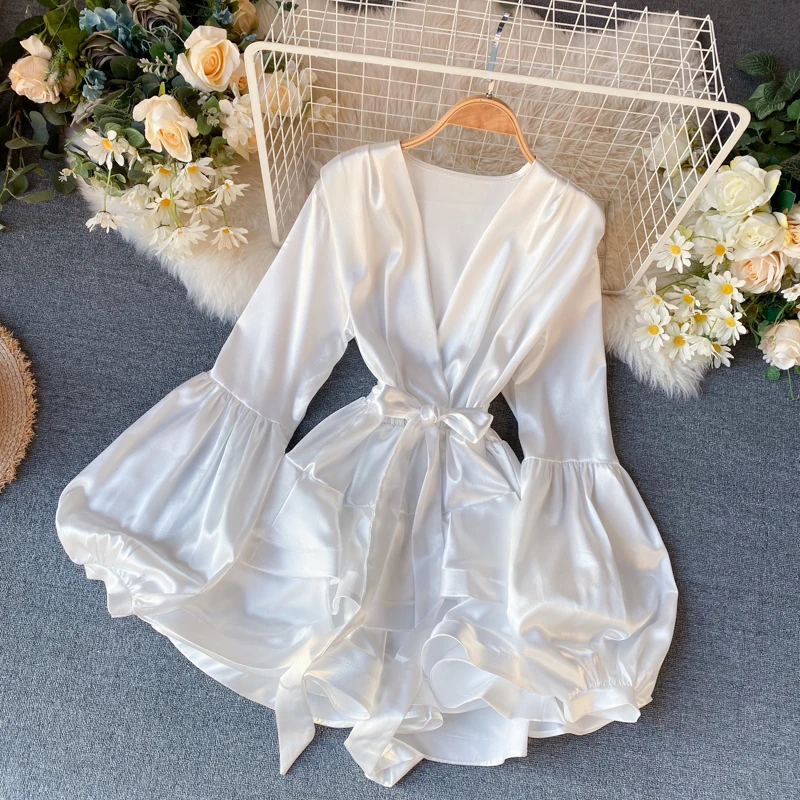 

New style Spring Women French Vintage Dress Ladies Elegant Party Robe Spring V Neck Lantern Sleeve Slim Ruffles Holiday Dresses