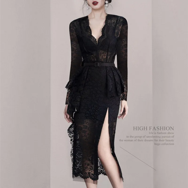 

Женское платье-карандаш с оборками, длинным рукавом и V-образным вырезом