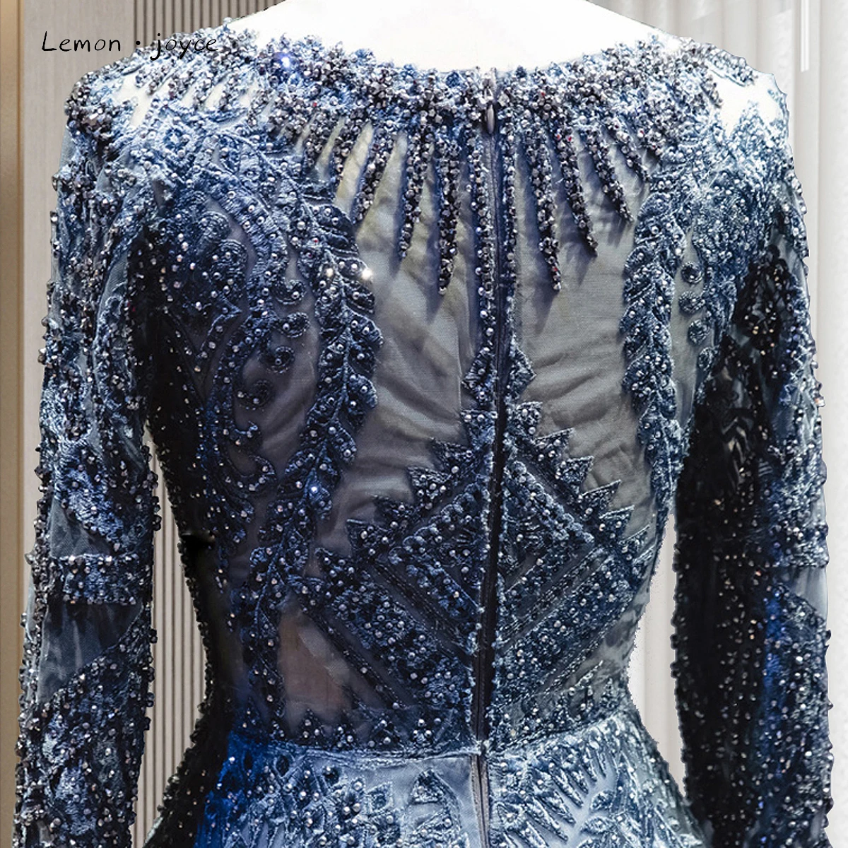 Длинные вечерние платья из Дубая с круглым вырезом и длинными рукавами 2020 |