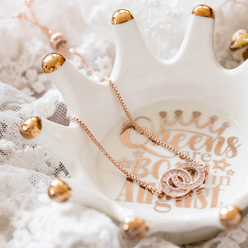 Керамическая корона Ins для ювелирных изделий: коробка для хранения сережек, ожерелий, колец, подставка для пепельницы на рабочем столе, подсвечник, креативные декоративные украшения.