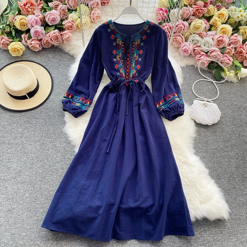 

Linen Dress Woman Embroidery Long Sleeve Dress Elegant Ethnic Boho Bohemian White Clothes Beach Dresses For Women Party 2021 Red