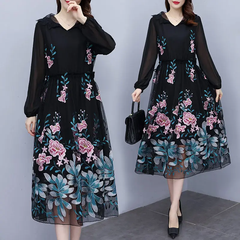 

Retro Flower Embroidery Hooded Mesh A-Line Dress 2022 Spring Autumn New Large Size Women's Dress Trend Korean Clothes M2104