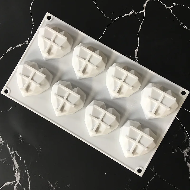 

3D Diamond Love Heart Shape Silicone Molds Chocolate Moulds for Baking Sponge Chiffon Mousse Dessert Candy Molds Cake Tools