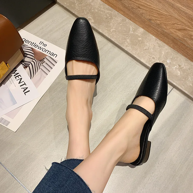 Новинка 2020 года Модные шлепанцы Женская обувь Женские мюли с острым носком