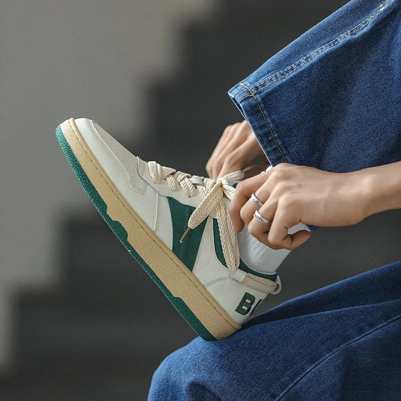

New Wild 2021 Couple Niche Original Design Japanese White Shoes Men Autumn Retro Low-top Shoes Men Off White Shoes Man Shoe