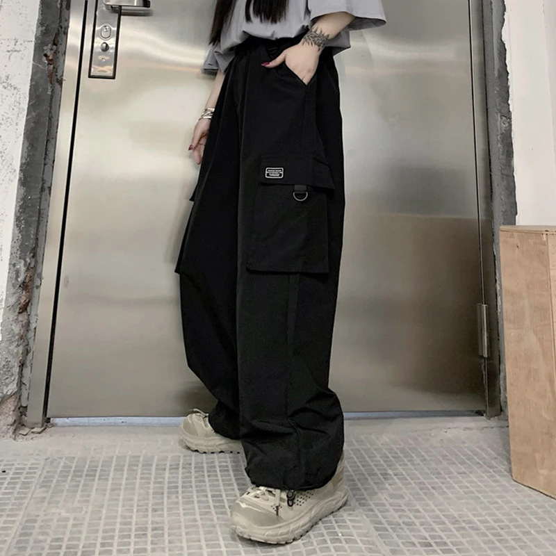 Брюки карго женские с завышенной талией свободные штаны большими карманами