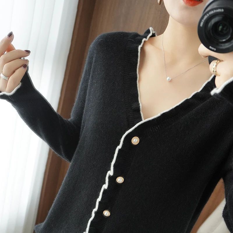 

2021 spring and autumn new cashmere sweater 100% pure wool V-neck cardigan woman slim plus size color-blocking knitted top