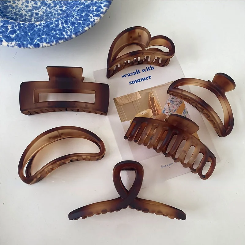 

Vintage Brown Color Hair Claws Crab Autumn Winter Acrylic Barrette Hair Clip Elegant Ponytail Claw Clip Crabs Hair Accessories