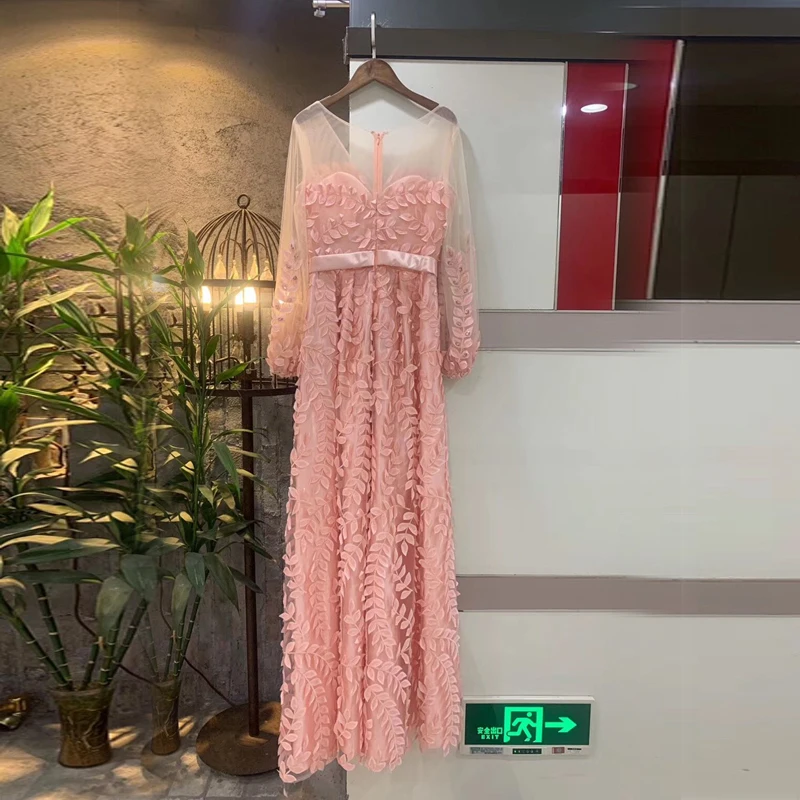 Мода 2019 светильник розовое Цветочное платье высокое качество вышивка аппликация