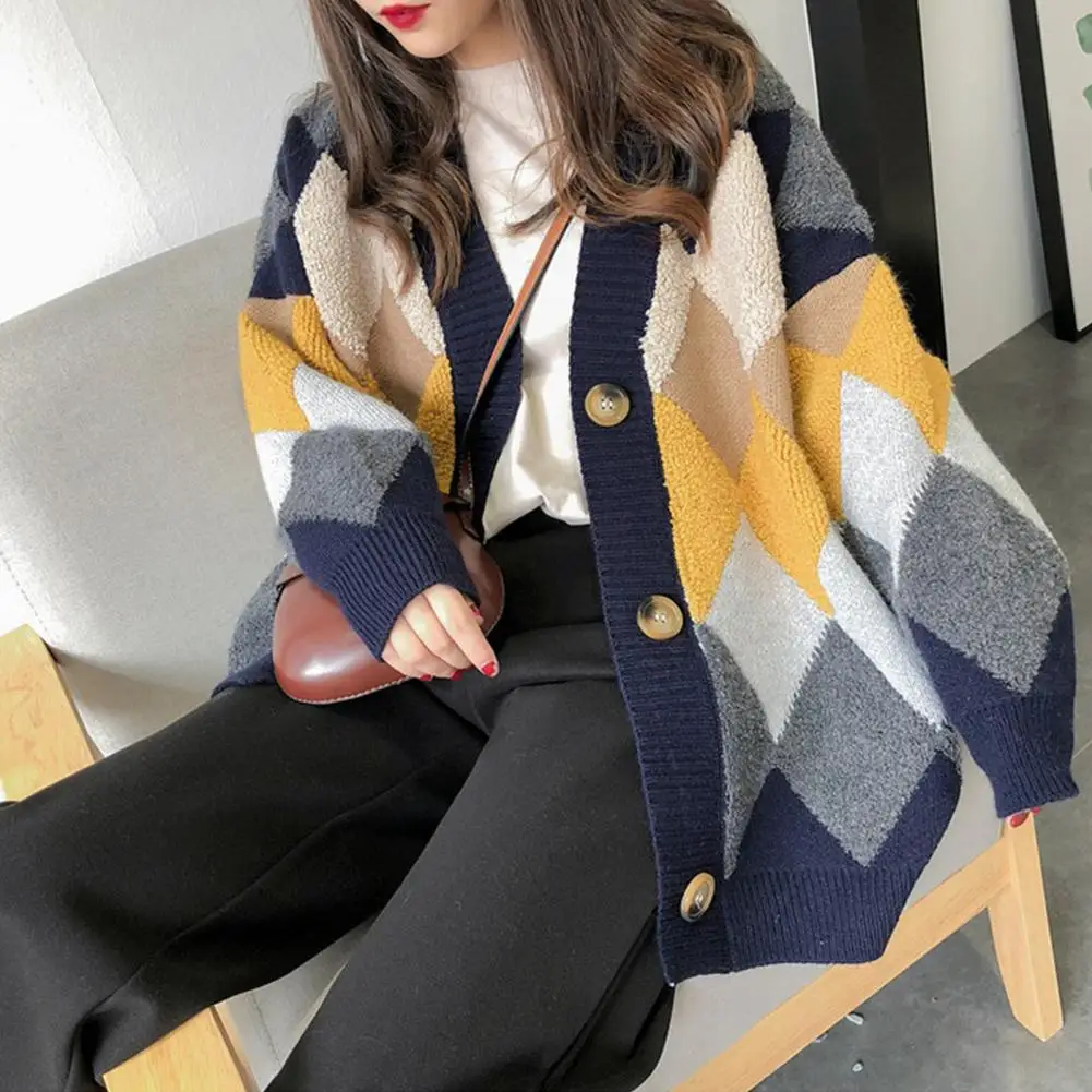 

New fashionable Women Sweaters Autumn Winter Casual Plaid V-Neck Cardigans Single Breasted Puff Sleeve Loose Sweater Women coat