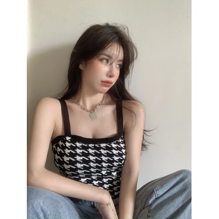 

Лето 2021 Корейская версия уличная одежда трикотажные женские топы в клетку и короткие сексуальные жилеты с небольшими подтяжками