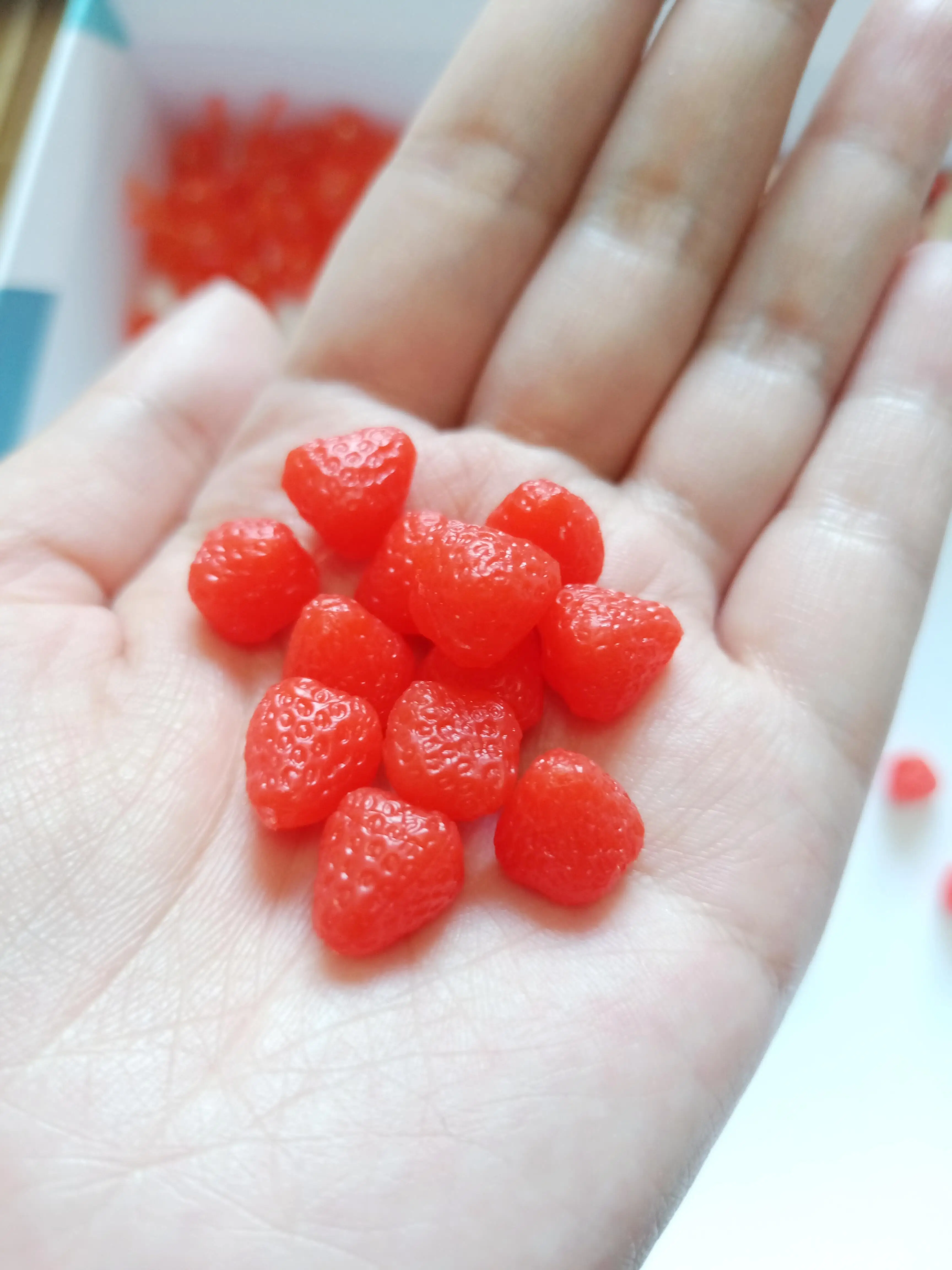 100 шт./лот миниатюрные изделия из ПВХ имитация продуктов искусственная клубника