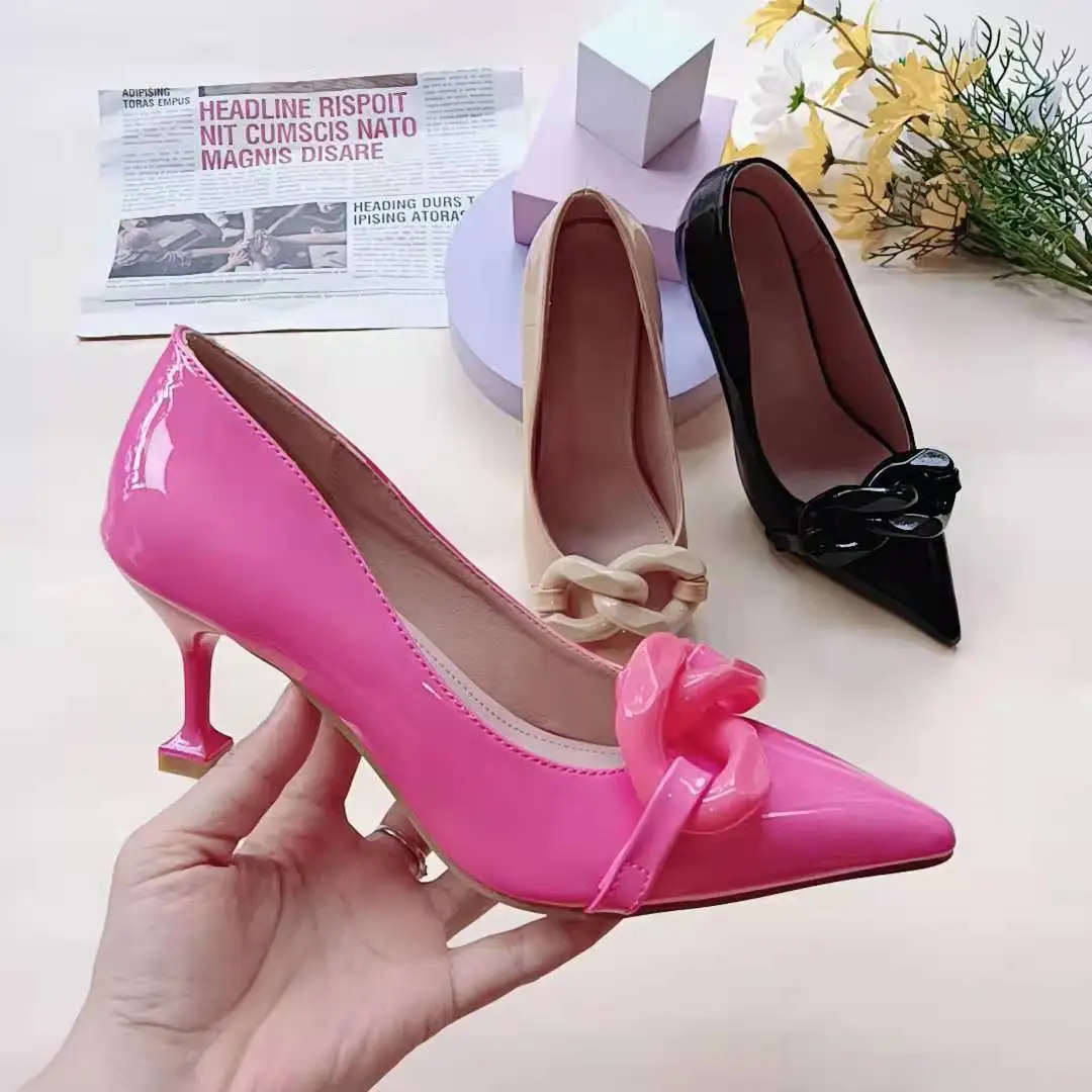 

Office High Heels Shoes Women Fashion Pointed Toe Metal Chain Work Stilettos Vintage Elegant Shallow Pumps For Party Black 35-42