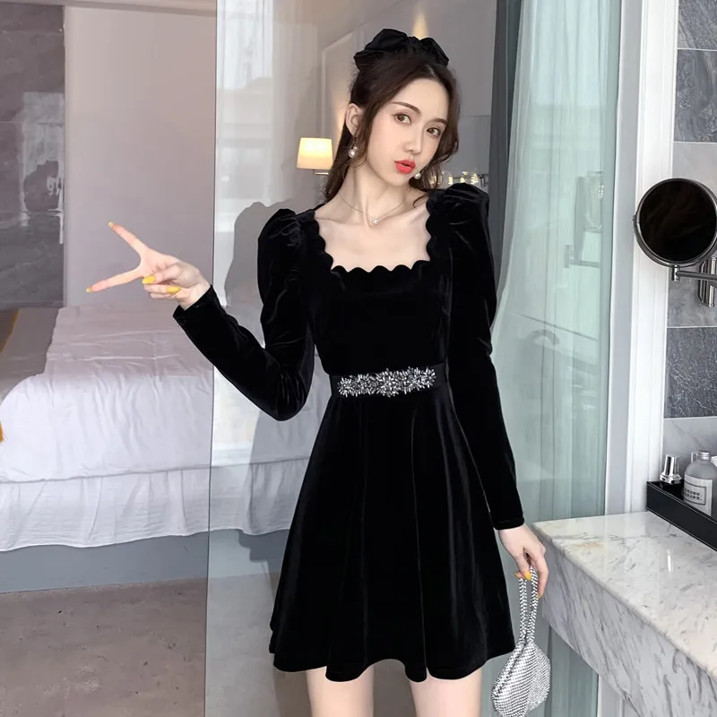 

COIGARSAM Women one-piece korean New Dresses A Dress Diamond Belt 8860