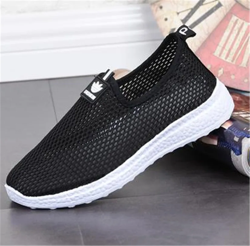 

Lightweight Men Running Shoes Cushion Mesh Outdoor Sports Summer Sneakers Trainers