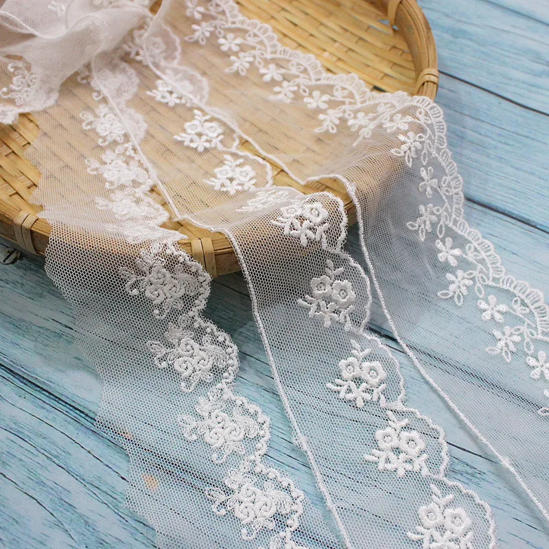 

14Yards/Lot Little Rose Mesh Embroidery Lace Trim Clothing Accessories Veil Decorative Lace 4-5cm RS2991