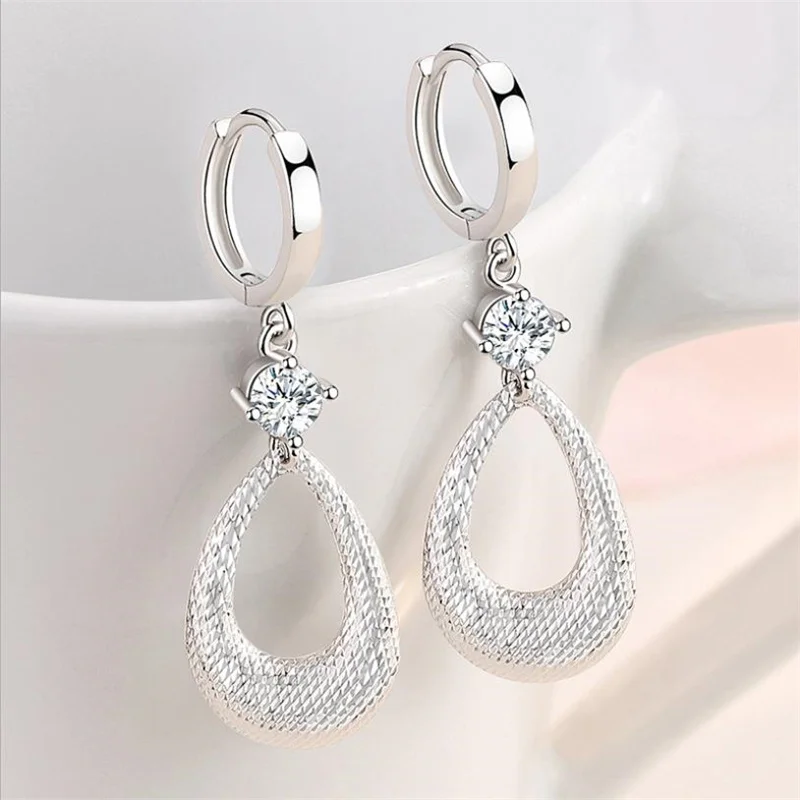 

Trendy Hollow Oval Drop Earrings Female Party Accessories Romantic Long Tassel Silver Plate Earring For Women Birthday Present