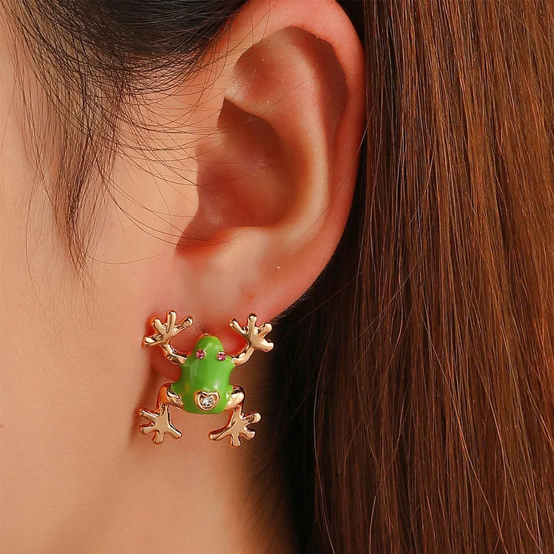

Retro Cute Frog Earring For Women Gold Color Gothic Animal Pirecing Stud Earring Female Charm Jewelry Gift Popular Accessories