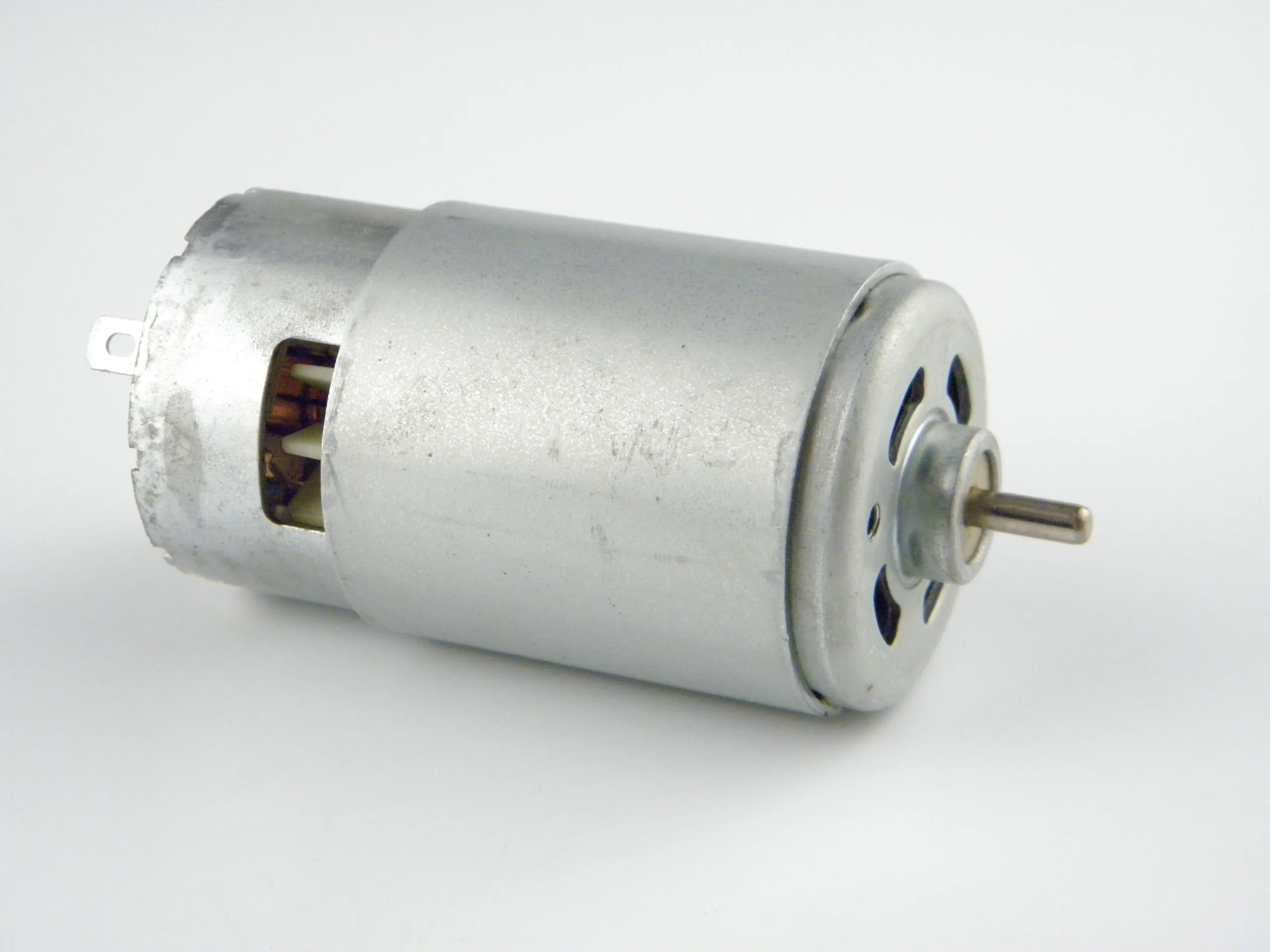 Электродвигатель постоянного тока с высоким крутящим моментом 570 12 В 24 10000 об/мин