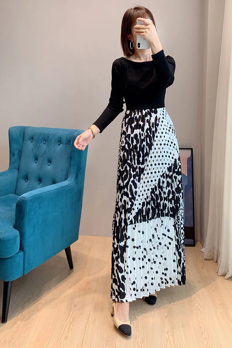 2021 New Spring Autumn  Black And White Spot Pleated Maxi Pleated Dress Size 0-4 UK Fashion
