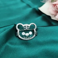 oi latest fashion small cat shape animal brooches crystal copper corsage suit scarf hijab pins for women girls kids holiday gift