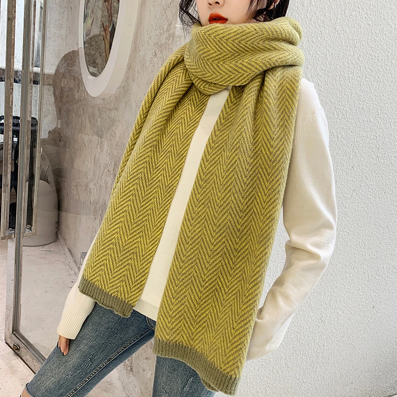 

New arrival fashion temperament ladies high quality knit comfortable warm thick long scarf women outdoor sweet striped scarf