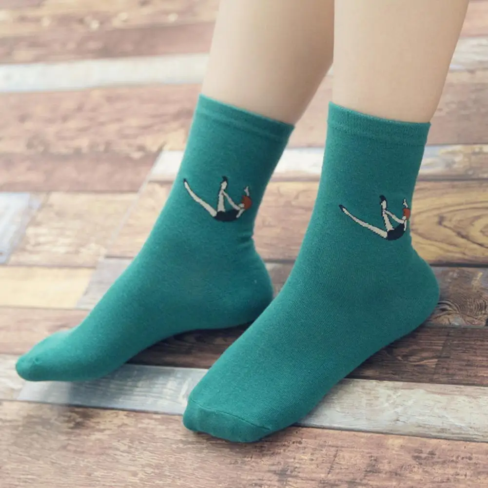 

1 Pair Autumn Winter Funny Cartoon Solid Color Elastic Cotton Middle Tube Crew Socks