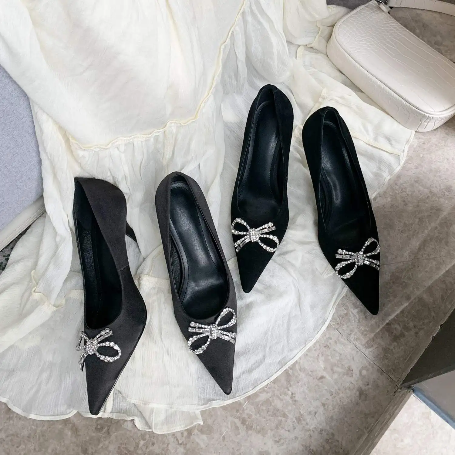 

Krazing Pot french romantic sheep suede butterfly-knot pointed toe thin high heel slip on mature superstar cozy women pumps L5f2