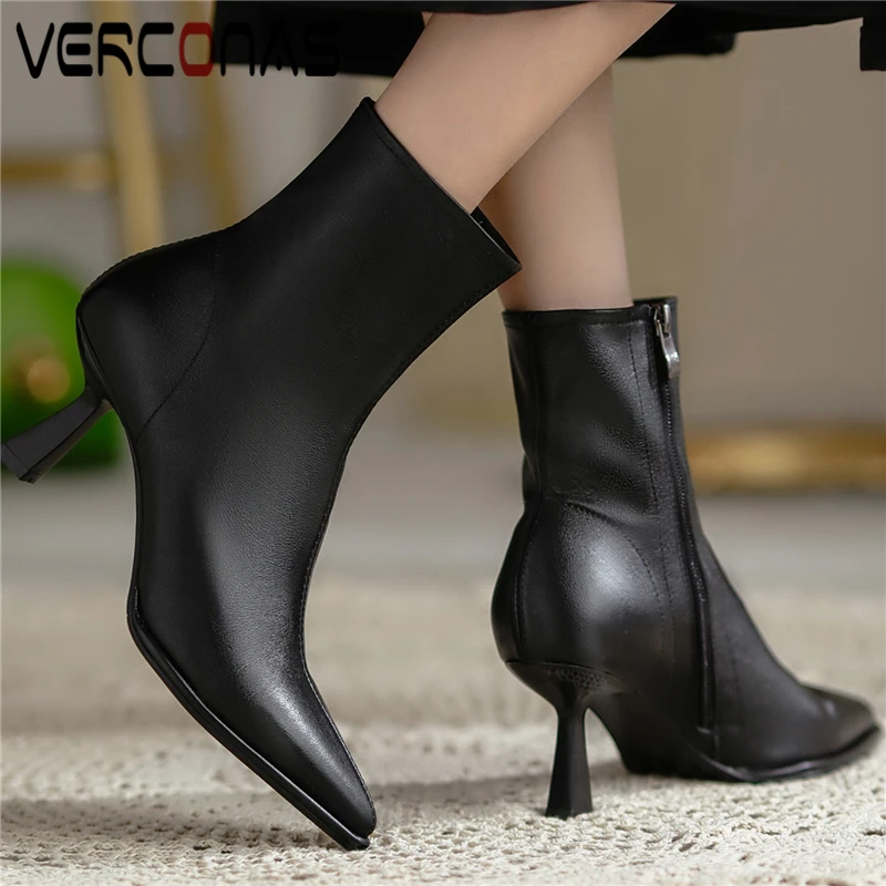 

VERCONAS, острый носок, шпильки, женская обувь; Сезон осень; Ботильоны из натуральной кожи; Модная блестящая обувь с открытым носком; Обувь из выс...