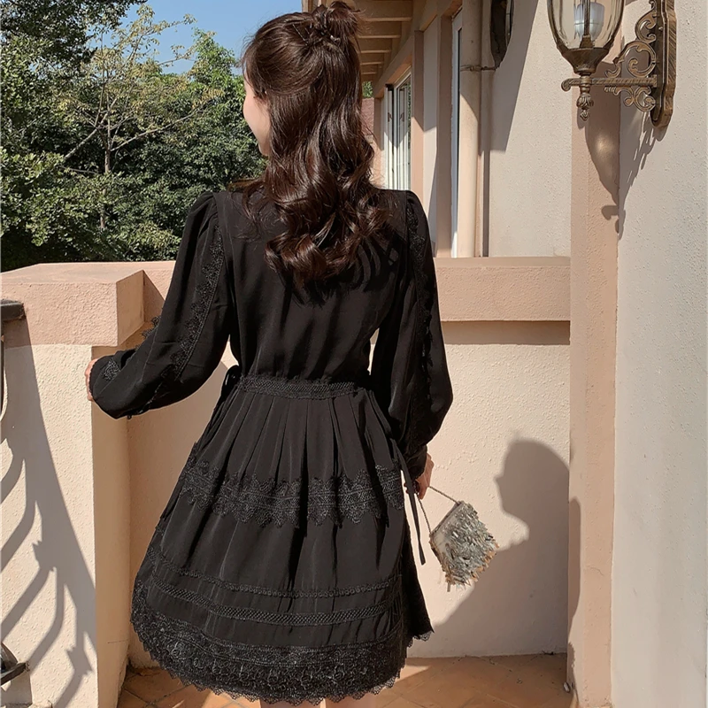 

2020 New Autumn Winter Women Dress High-end Custom Lace Patchwork Luxury Runway Dress Elegant Slim Party Dress