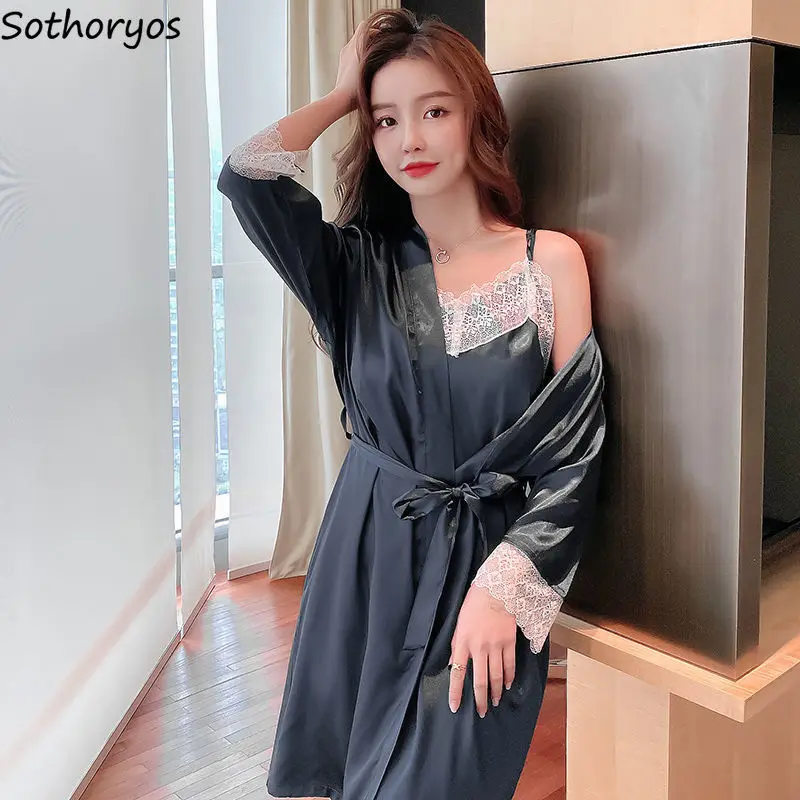 

Women Lace Patchwork Robe Gown Sets Spaghetti Strap Sexy Females Home Nightwear Comfort Thin Lounge Simple Fashion 2021 Newest