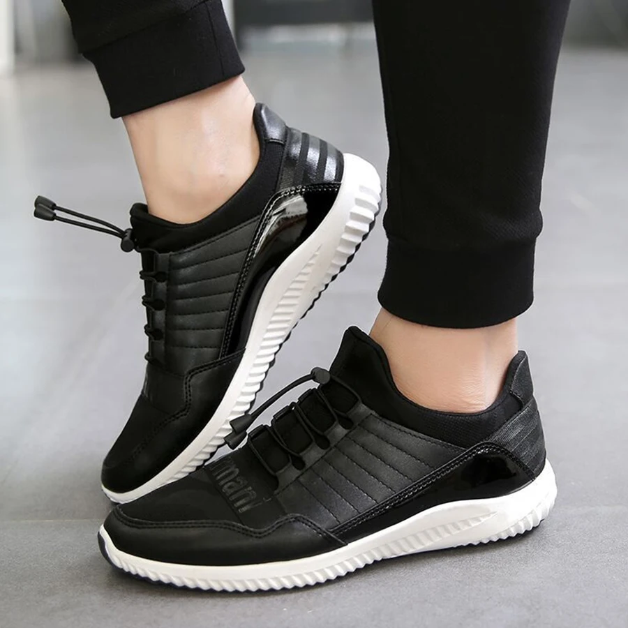 

LCIZRONG Mesh Men Casual Shoes Fashion Slip on Breathable Male Sneakers Black Shoes 2019 New Man Flat Shoes