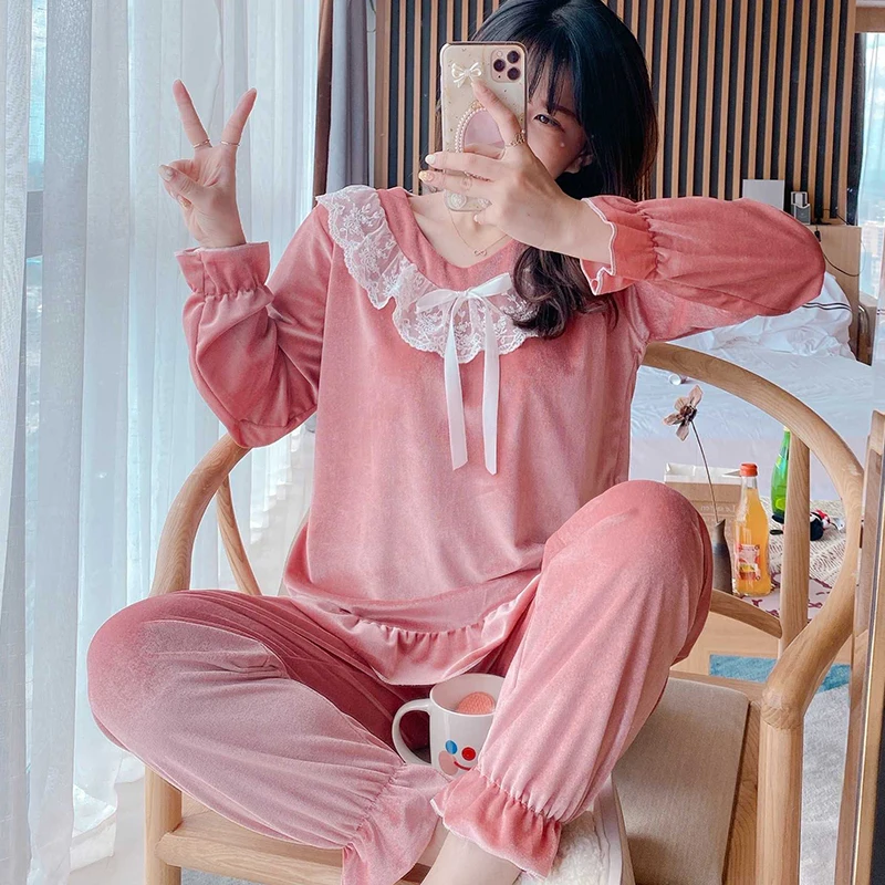 

Autumn Winter Warm Pajamas Set Women SleepSet Lace Gold Velvet Soft Homewear Pyjamas Women Pajama Sets Long Pant Set PJS Women