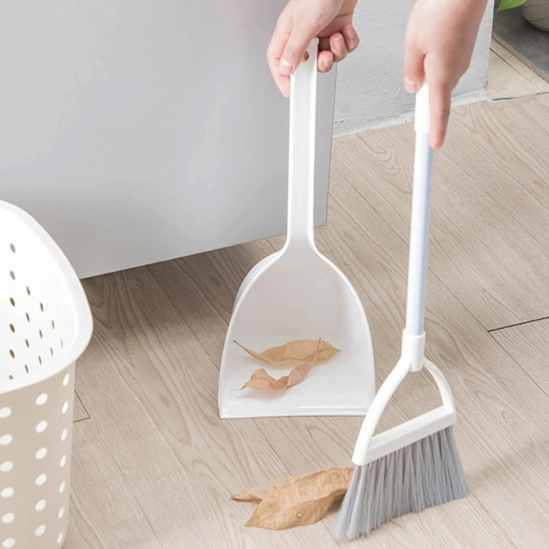 

Kids Mini Broom Dustpan Set Toddlers Pretending Play Toy Household Cleaning Tool P15C